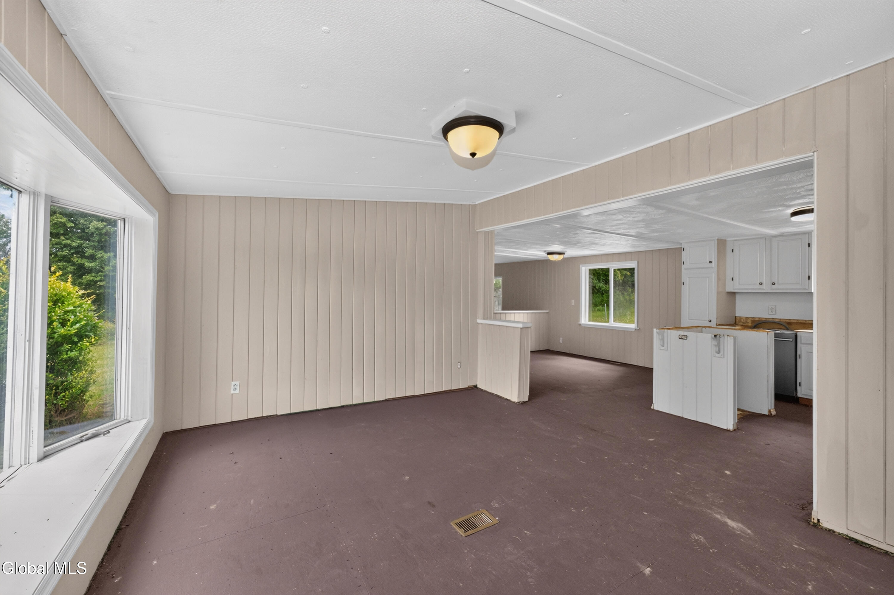 683 Knickerbocker Road Schaghticoke NY 12154