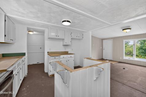 683 Knickerbocker Road Schaghticoke NY 12154