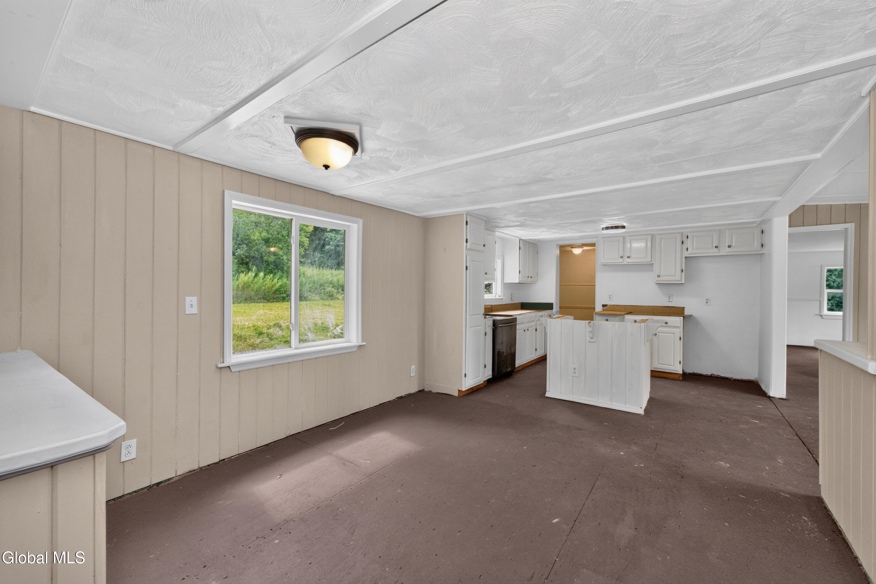 683 Knickerbocker Road Schaghticoke NY 12154