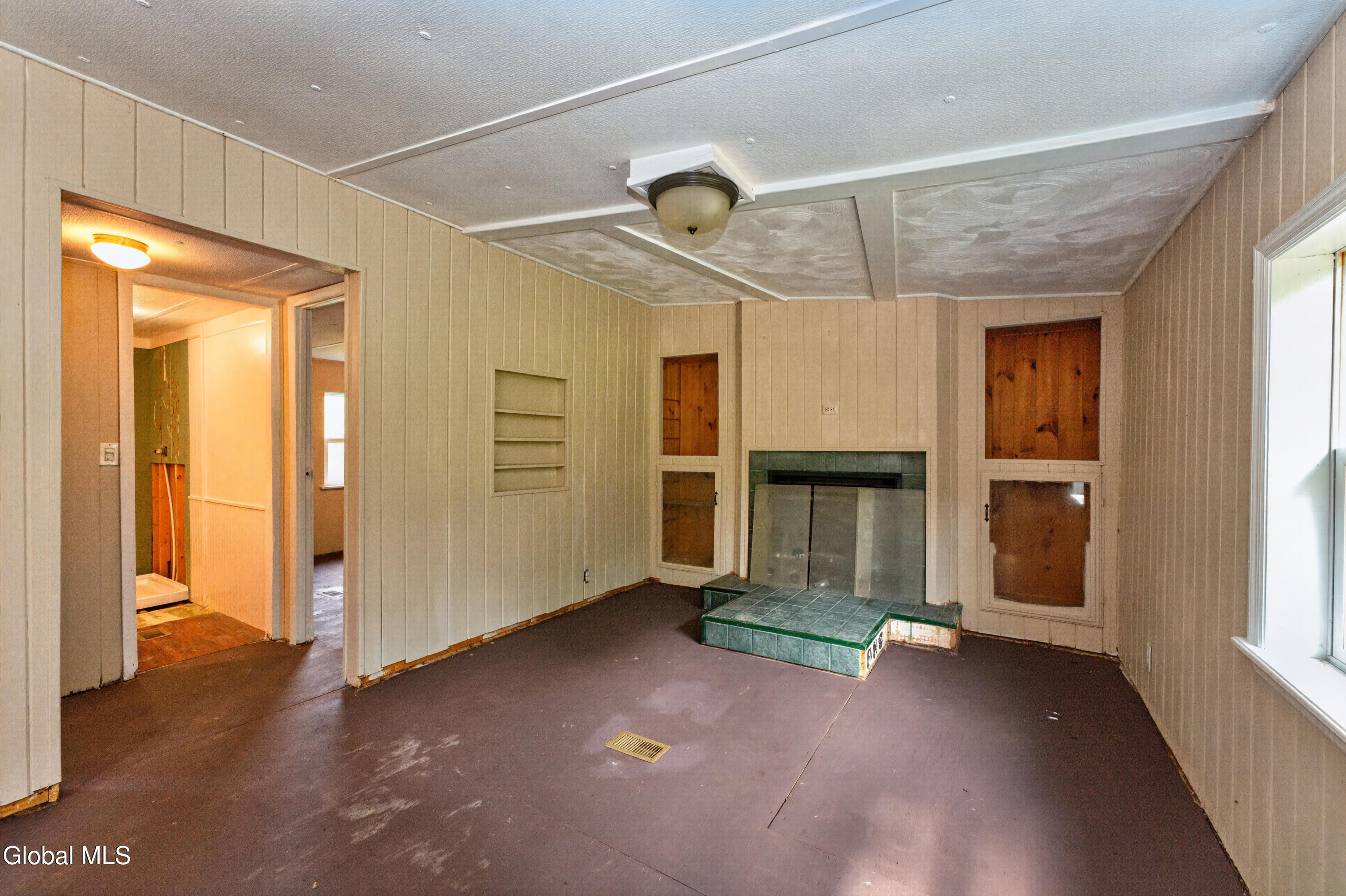 683 Knickerbocker Road Schaghticoke NY 12154