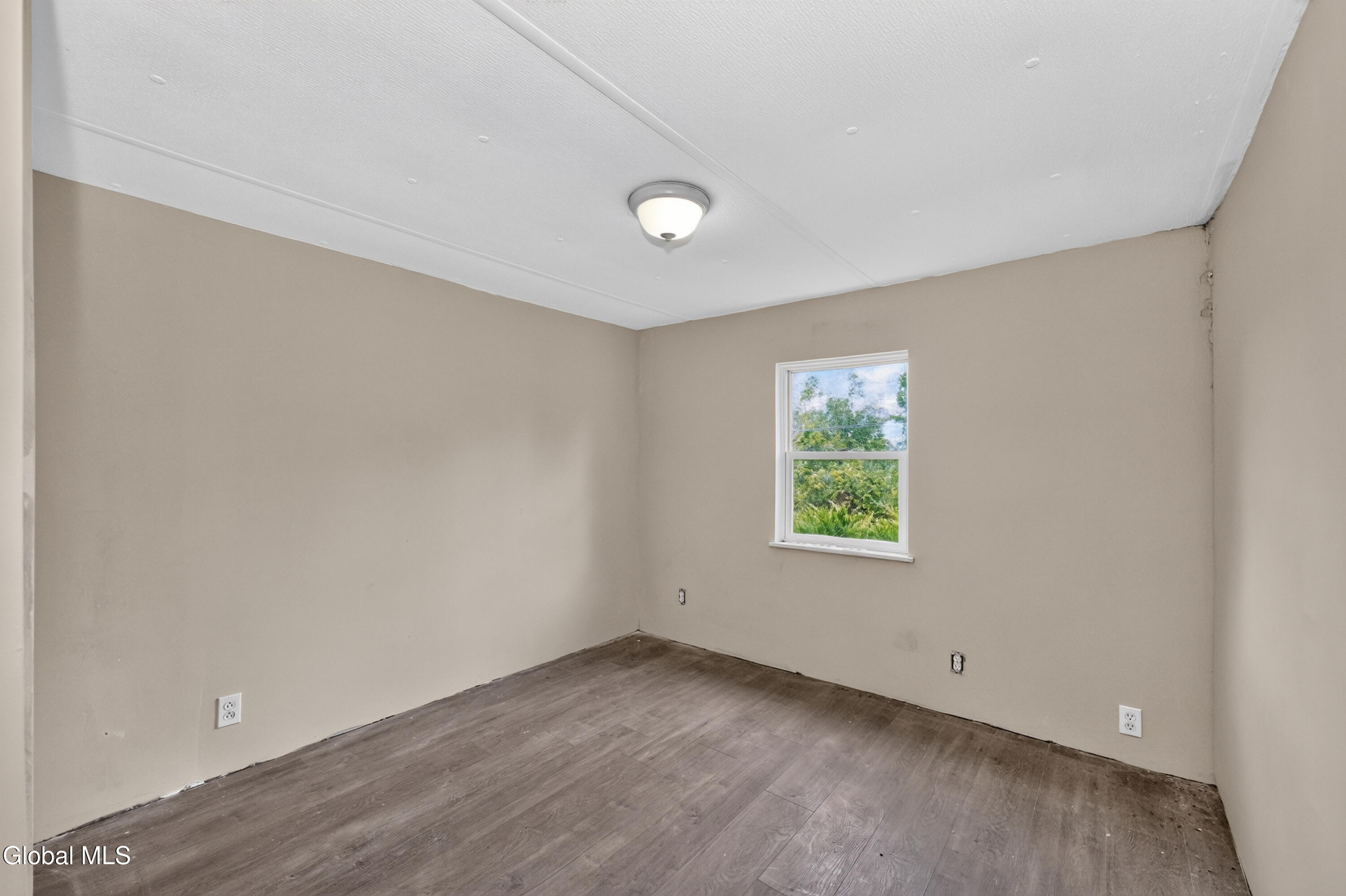 683 Knickerbocker Road Schaghticoke NY 12154