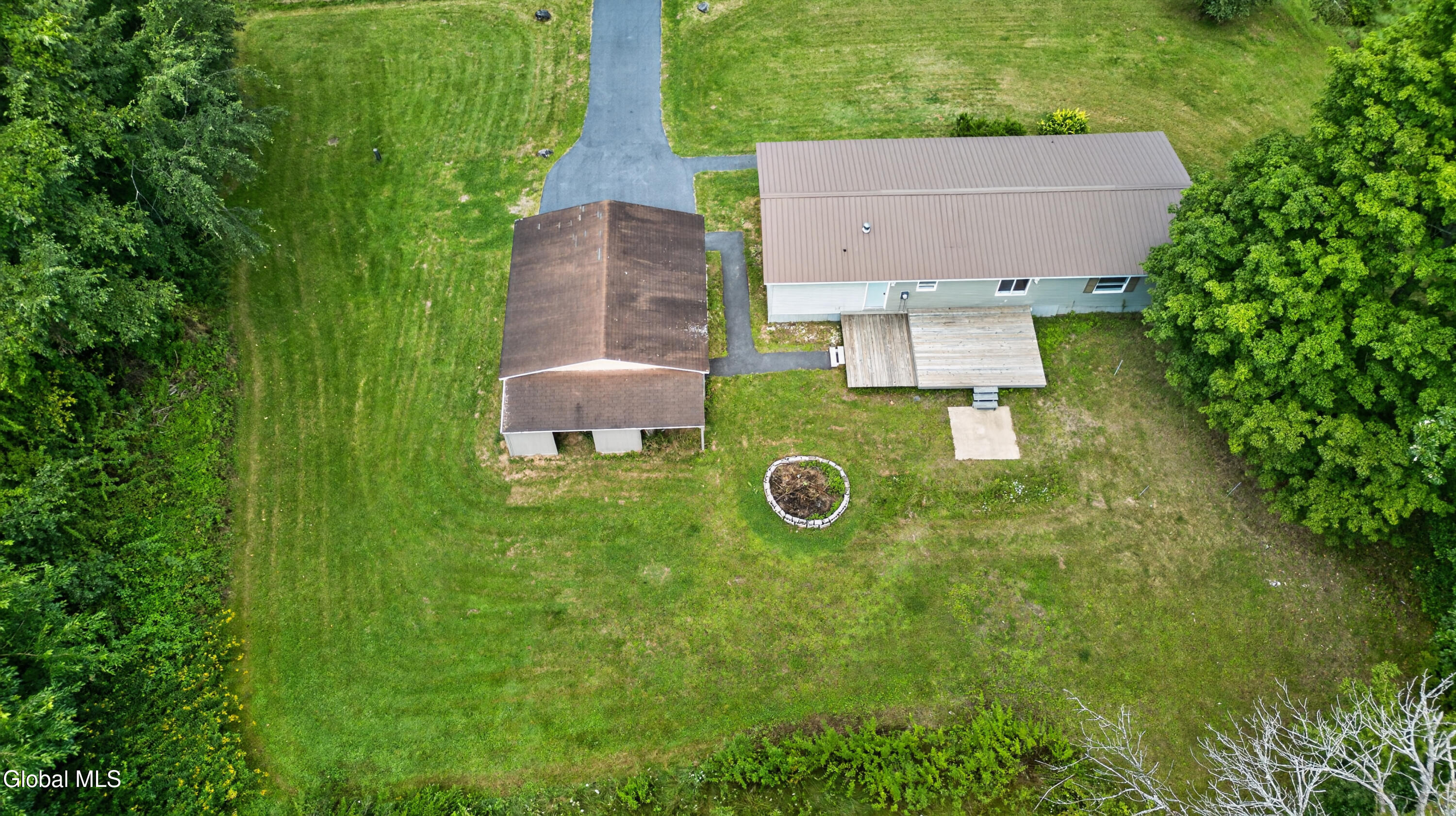 683 Knickerbocker Road Schaghticoke NY 12154