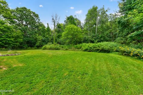 683 Knickerbocker Road Schaghticoke NY 12154