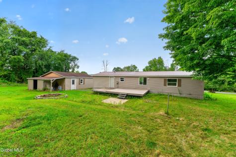 683 Knickerbocker Road Schaghticoke NY 12154