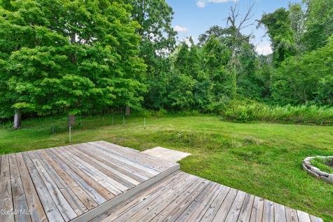 683 Knickerbocker Road Schaghticoke NY 12154