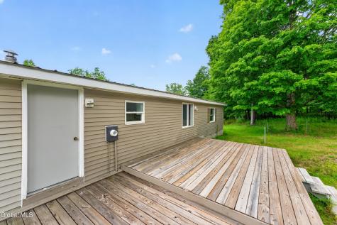 683 Knickerbocker Road Schaghticoke NY 12154