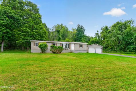 683 Knickerbocker Road Schaghticoke NY 12154