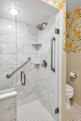 17 Weiser Street Glenmont NY 12077