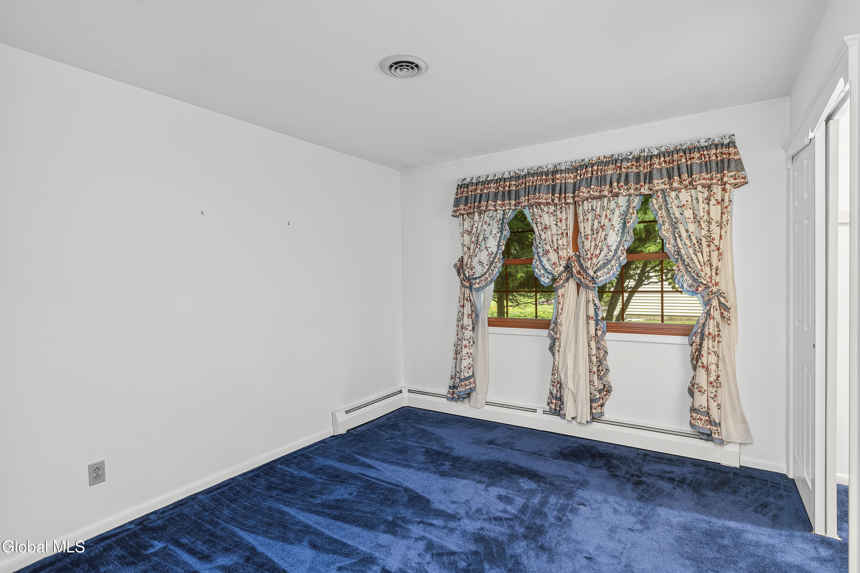 17 Weiser Street Glenmont NY 12077