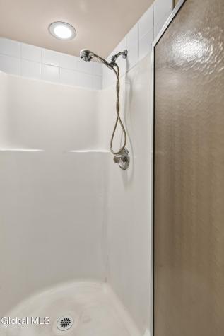 17 Weiser Street Glenmont NY 12077