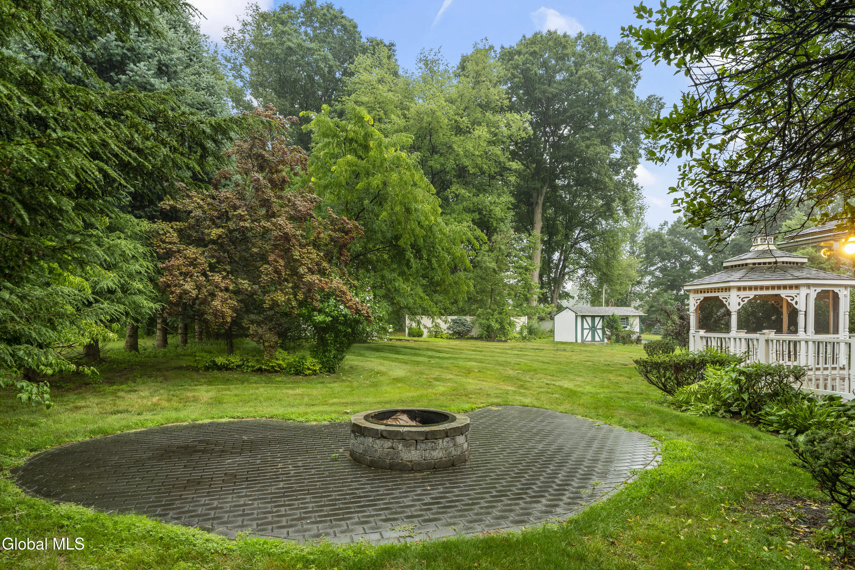 17 Weiser Street Glenmont NY 12077