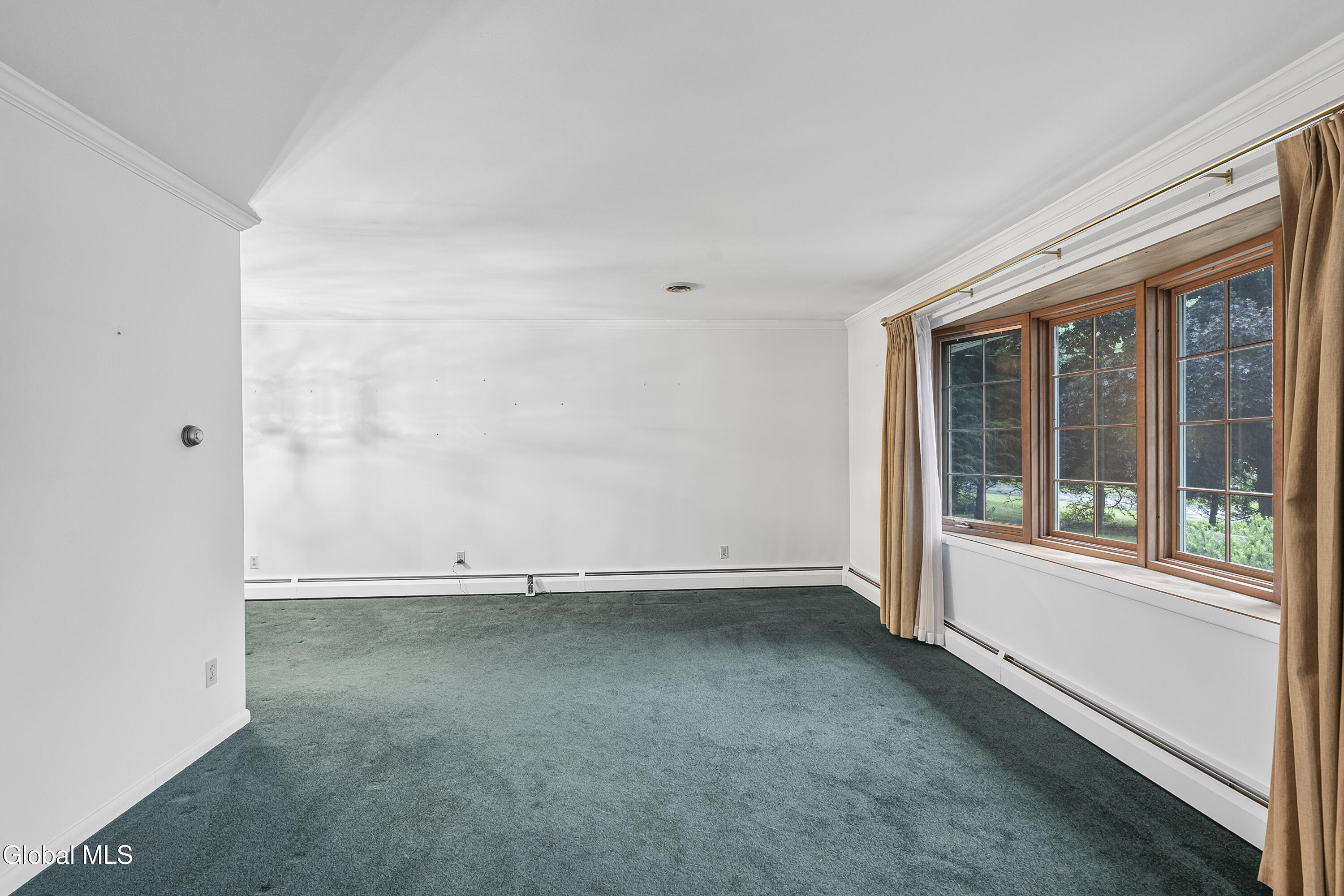 17 Weiser Street Glenmont NY 12077