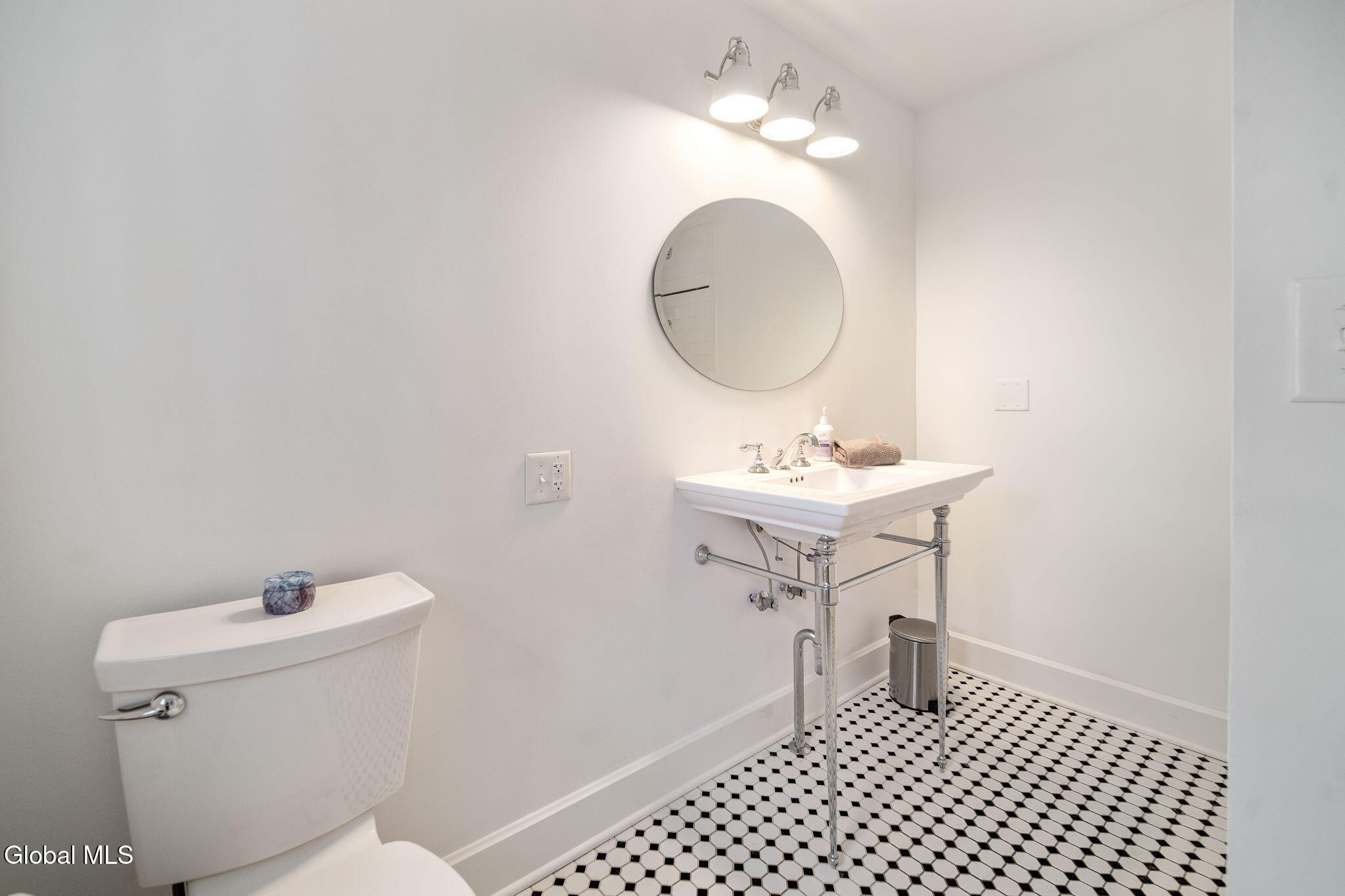 346 Kenwood Avenue Delmar NY 12054