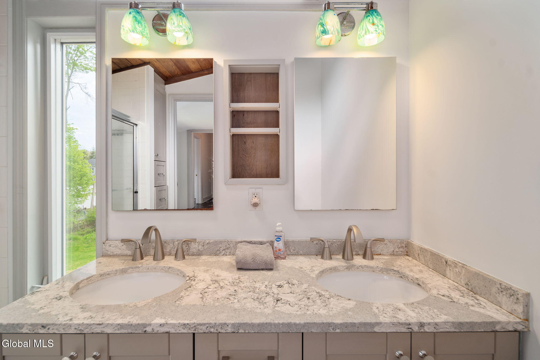 346 Kenwood Avenue Delmar NY 12054
