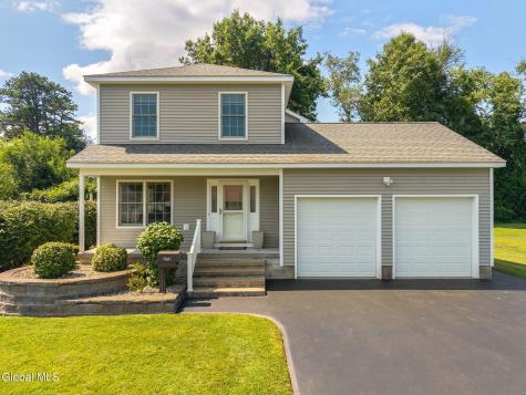 25B Terry Avenue Schenectady NY 12303