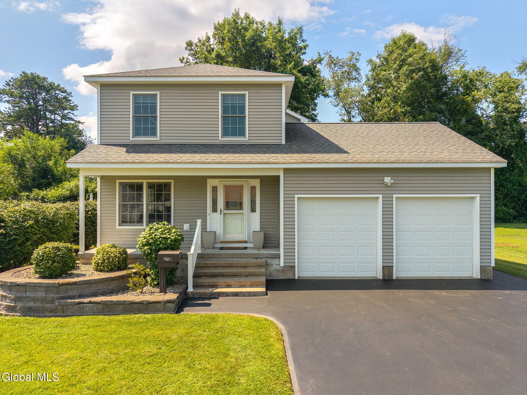 25B Terry Avenue Schenectady NY 12303