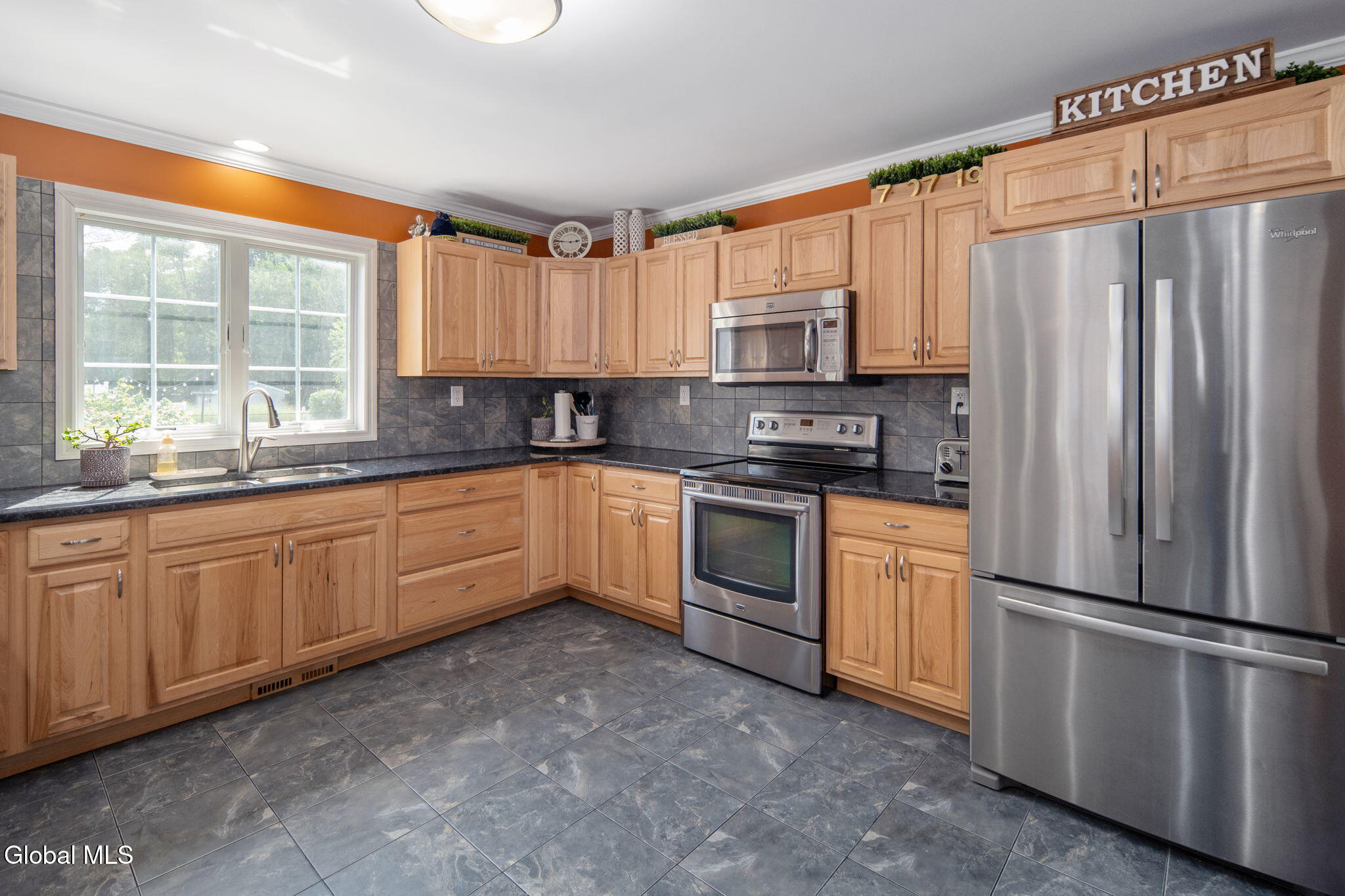 25B Terry Avenue Schenectady NY 12303