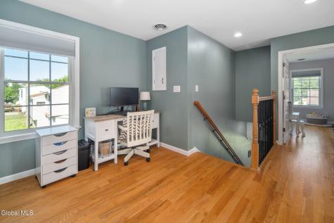 25B Terry Avenue Schenectady NY 12303