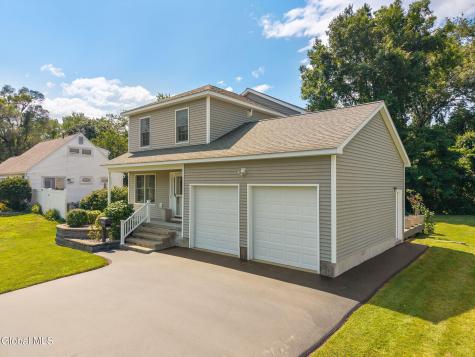 25B Terry Avenue Schenectady NY 12303