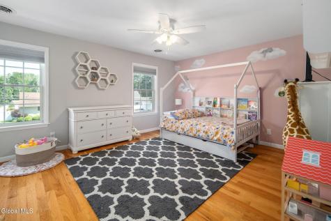 25B Terry Avenue Schenectady NY 12303