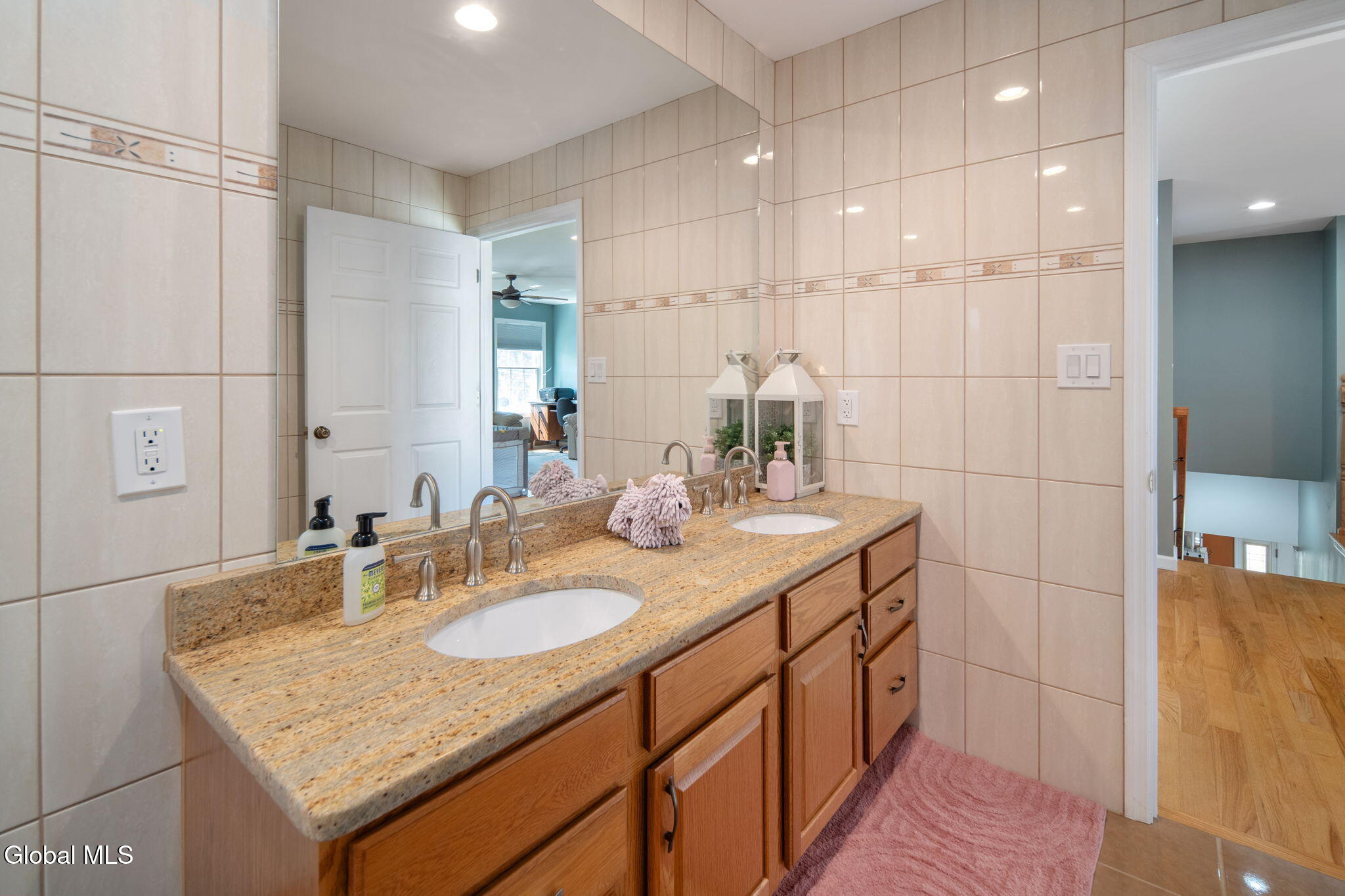 25B Terry Avenue Schenectady NY 12303