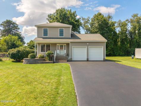 25B Terry Avenue Schenectady NY 12303