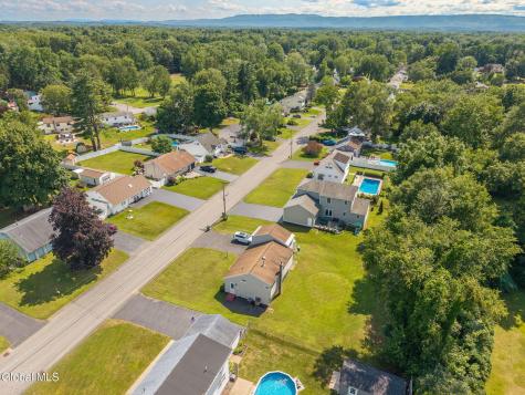 25B Terry Avenue Schenectady NY 12303