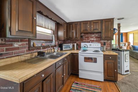 114 Homer Zeh Lane Schoharie NY 12157