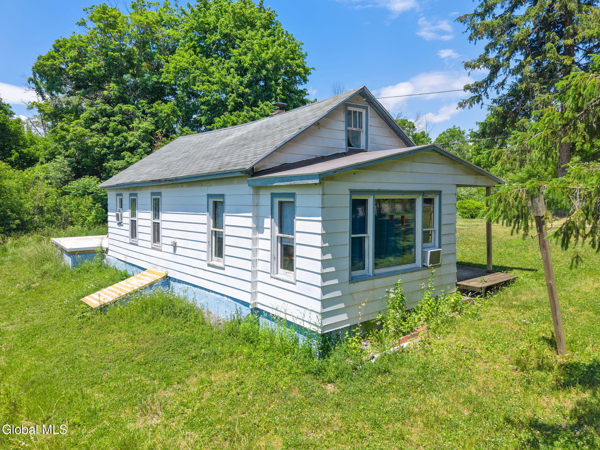 114 Homer Zeh Lane Schoharie NY 12157