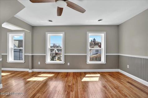 3 Waterbury Street Saratoga Springs NY 12866
