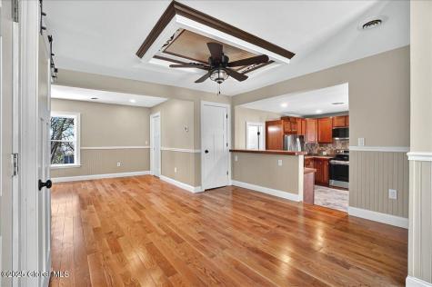 3 Waterbury Street Saratoga Springs NY 12866