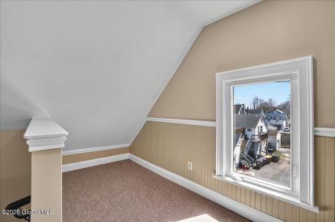3 Waterbury Street Saratoga Springs NY 12866