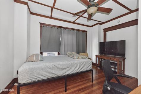 27 Mckinley Street Albany NY 12206