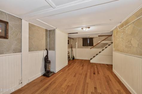 27 Mckinley Street Albany NY 12206