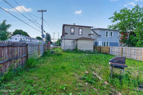 27 Mckinley Street Albany NY 12206