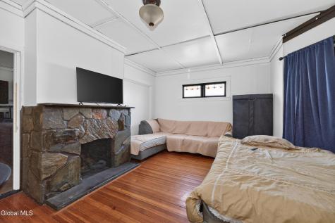 27 Mckinley Street Albany NY 12206