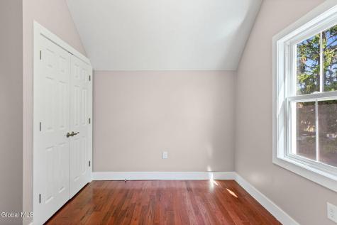 521 Warren Street Albany NY 12208