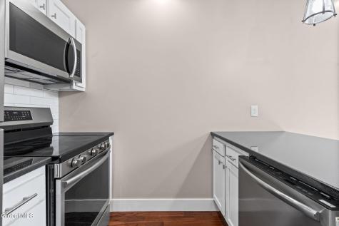 521 Warren Street Albany NY 12208