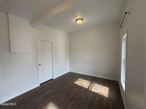 346 Madison Avenue Albany NY 12210