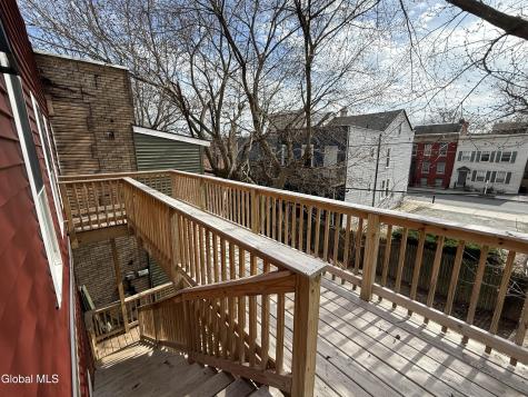 346 Madison Avenue Albany NY 12210