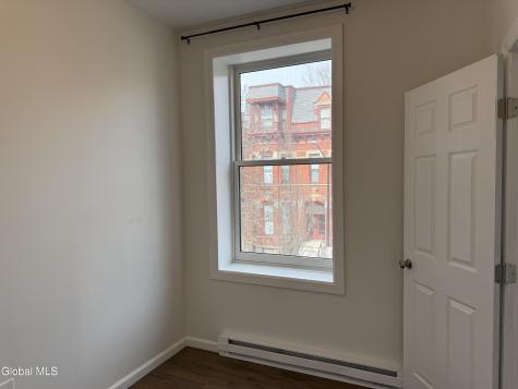 346 Madison Avenue Albany NY 12210