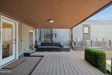 425 Broadway Saratoga Springs NY 12866