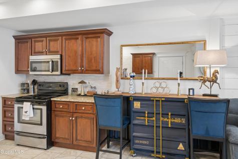 425 Broadway Saratoga Springs NY 12866