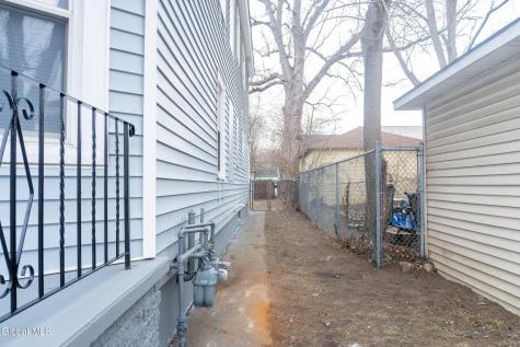 418 3rd Street Schenectady NY 12306