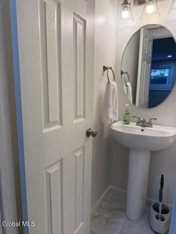 21 Patricia Lane Saratoga Springs NY 12866