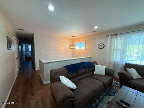 21 Patricia Lane Saratoga Springs NY 12866