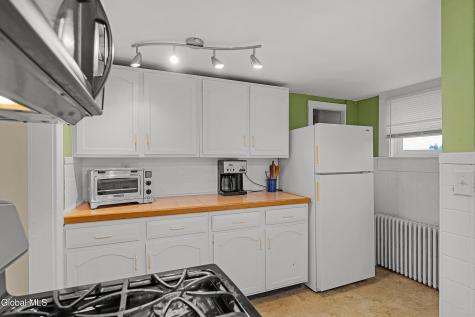 67 Hill Street Troy NY 12180