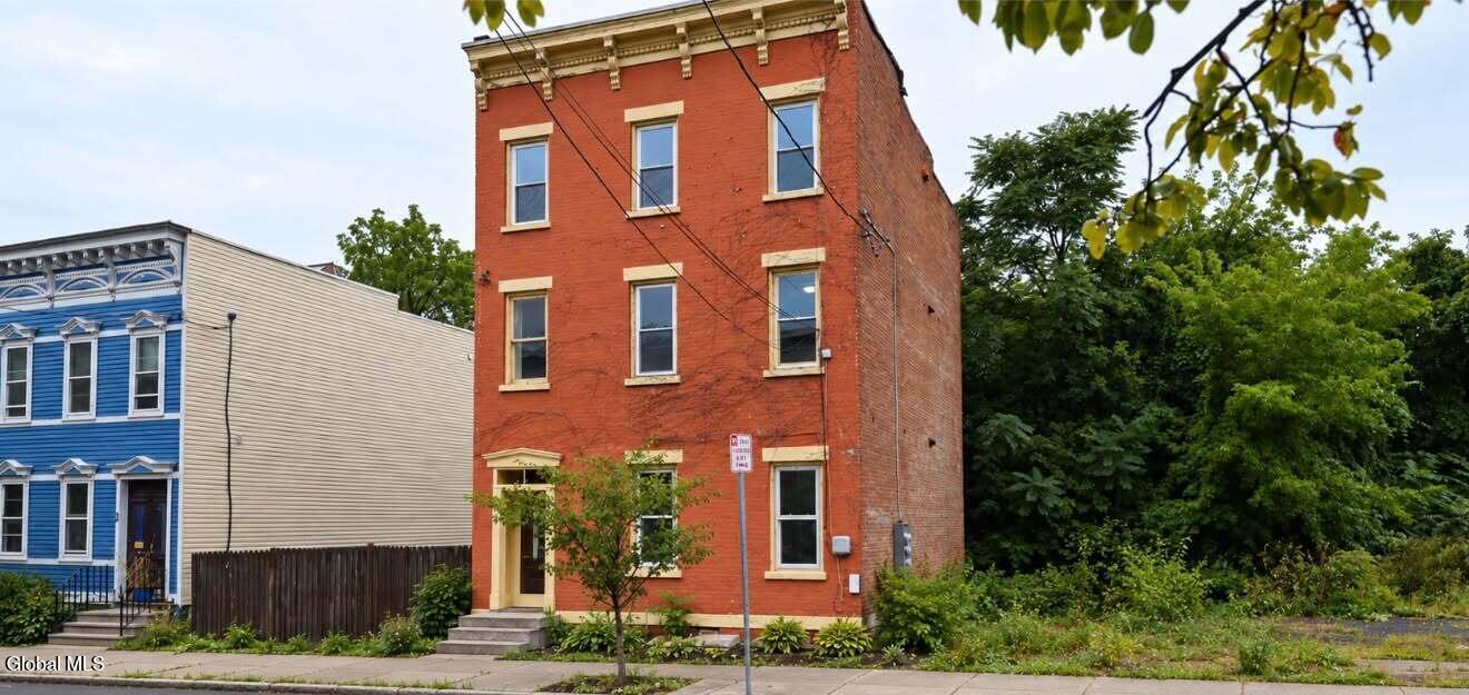 44 Alexander Street Albany NY 12202