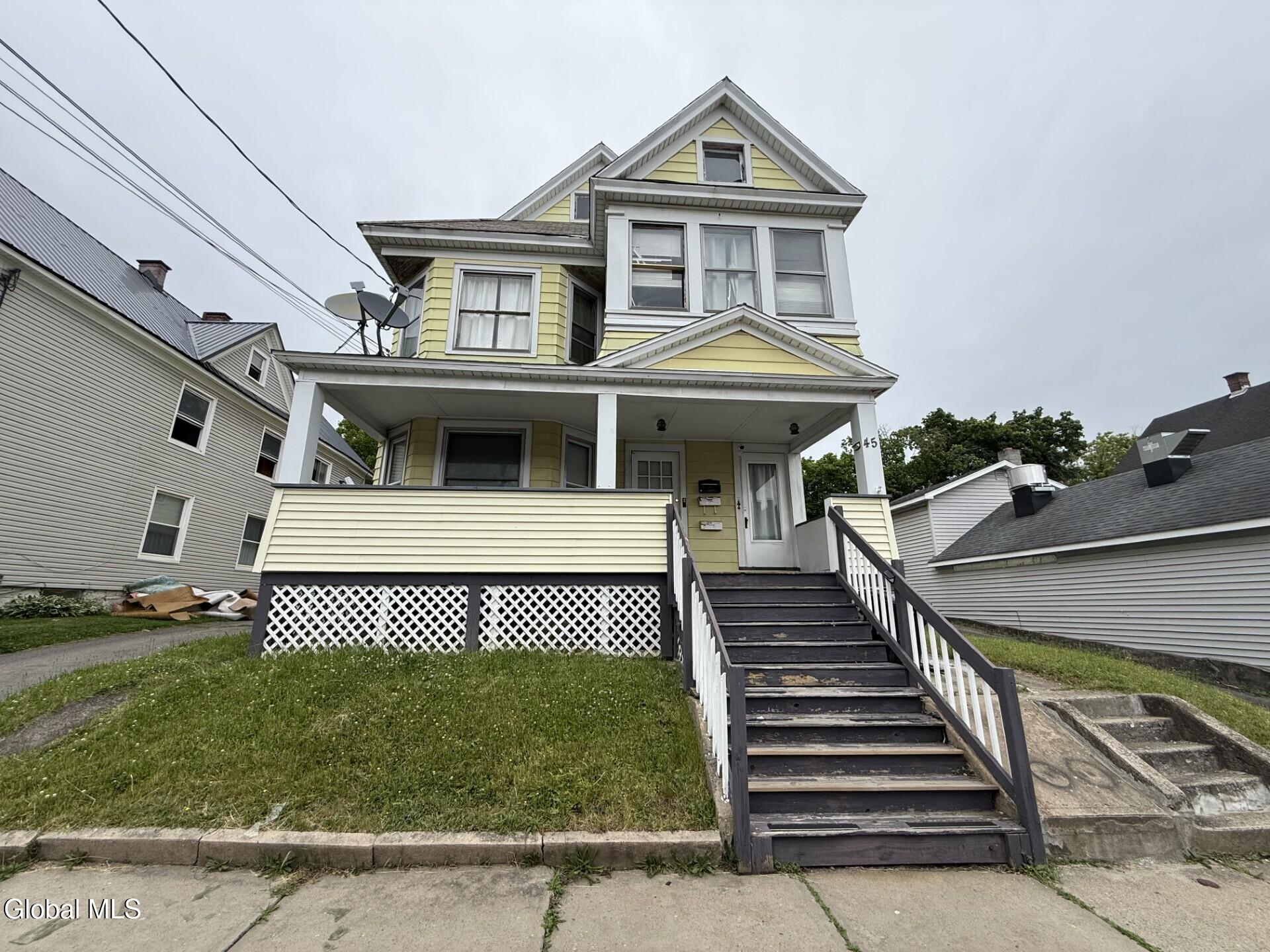 45 Lincoln Avenue Amsterdam NY 12010