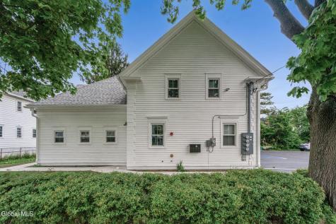 521 Warren Street Albany NY 12208